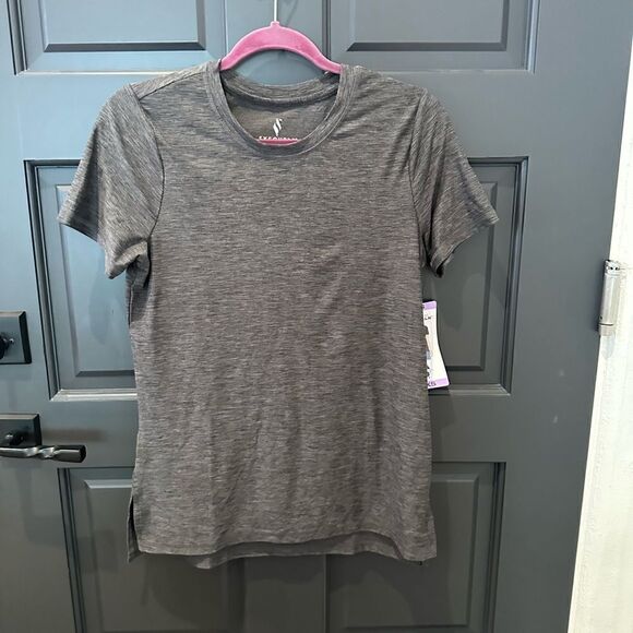 NWT sketchers gray tshirt - Picture 1 of 6